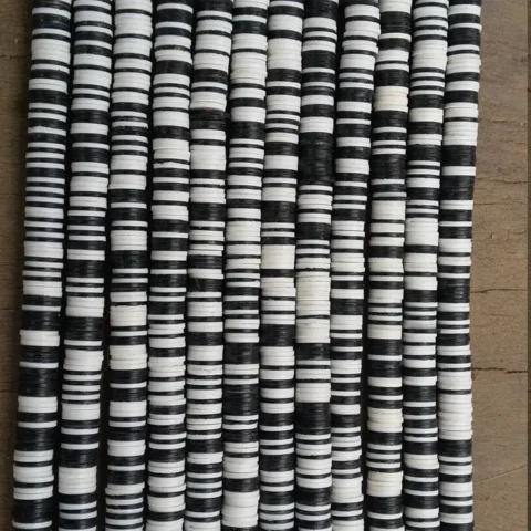 4 mm. African vinyl beads, black and white