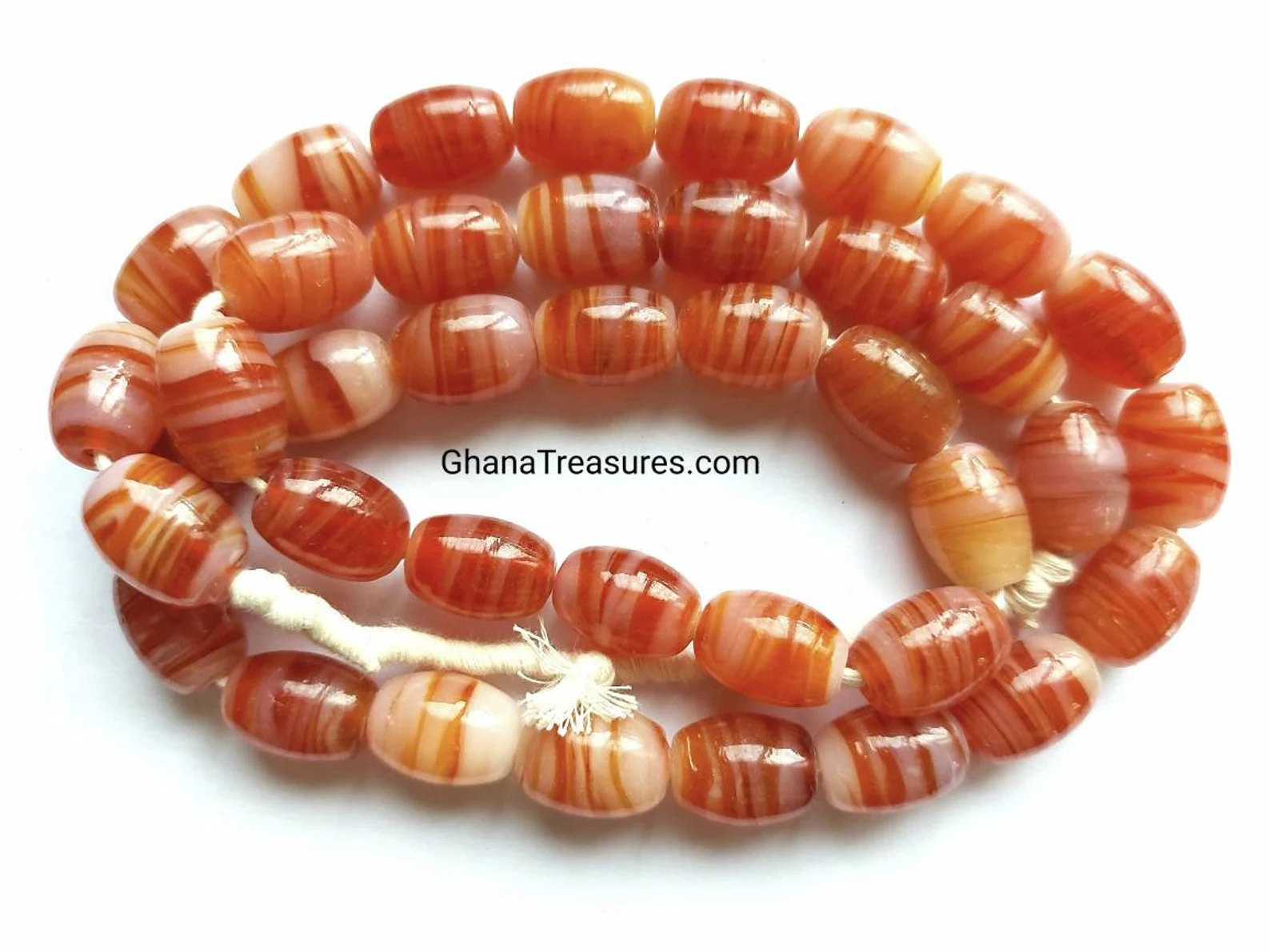 38-40 Indian oval beads, translucent glass 38-40 Indian oval beads, translucent glass - Image 3