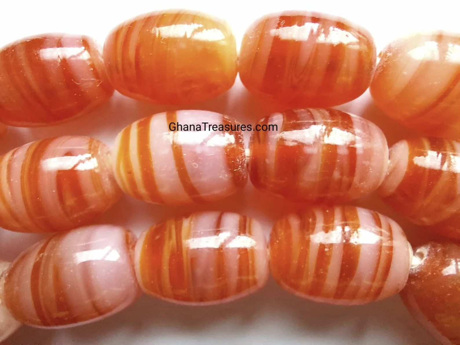 38-40 Indian oval beads, translucent glass 38-40 Indian oval beads, translucent glass - Image 2