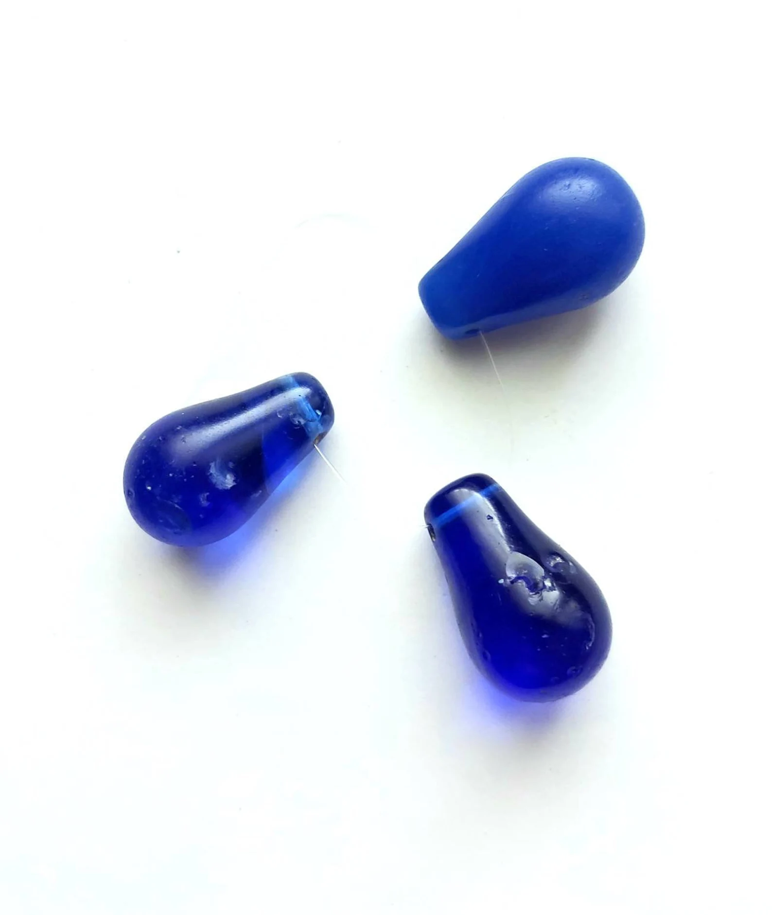 3 Fulani wedding beads 3 Fulani wedding beads - Image 2