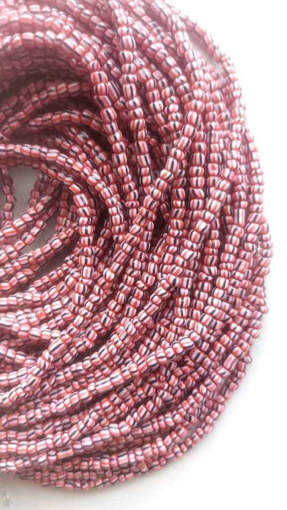 5 mm. Christmas beads, 32 inches string - Image 2