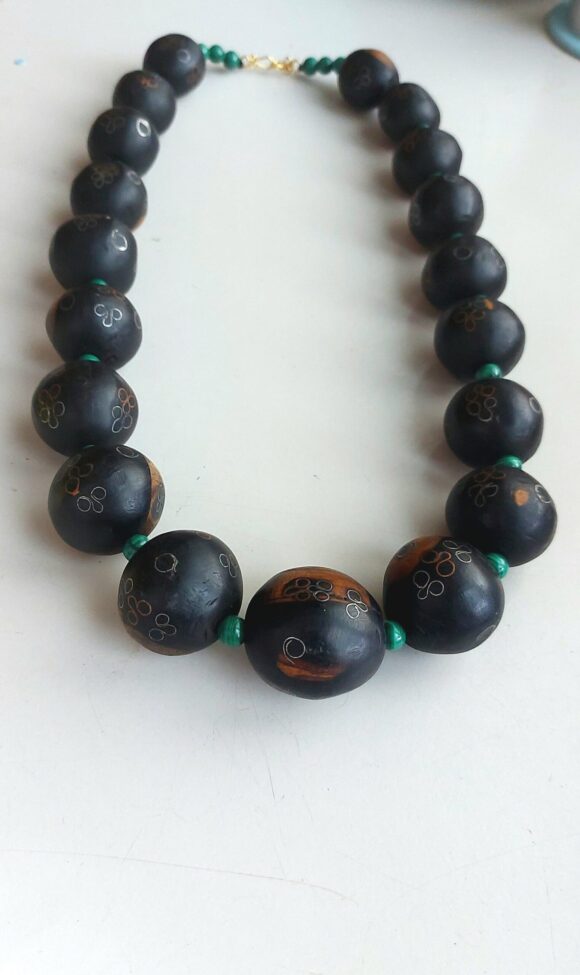 Wood men's necklace - Image 2