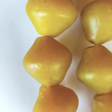 2 bi-cone recycled glass beads