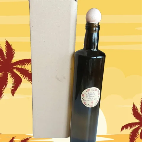 Coconut oil, 100% organic, virgin, cold pressed, home-made, vegan, alternative to dairy products, 750 ml. glass bottle (25.36 fl.oz)