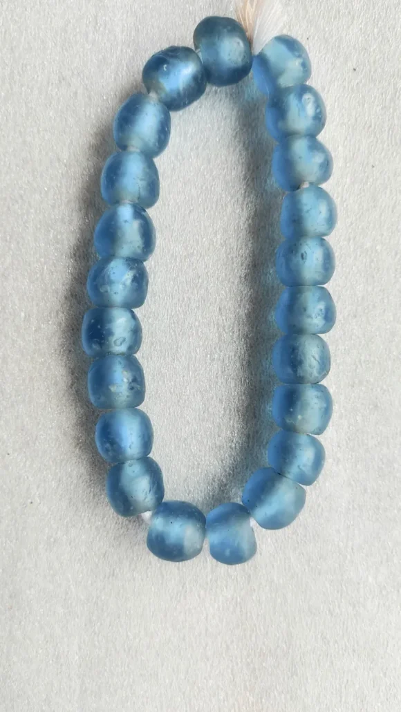 22 recycled glass beads