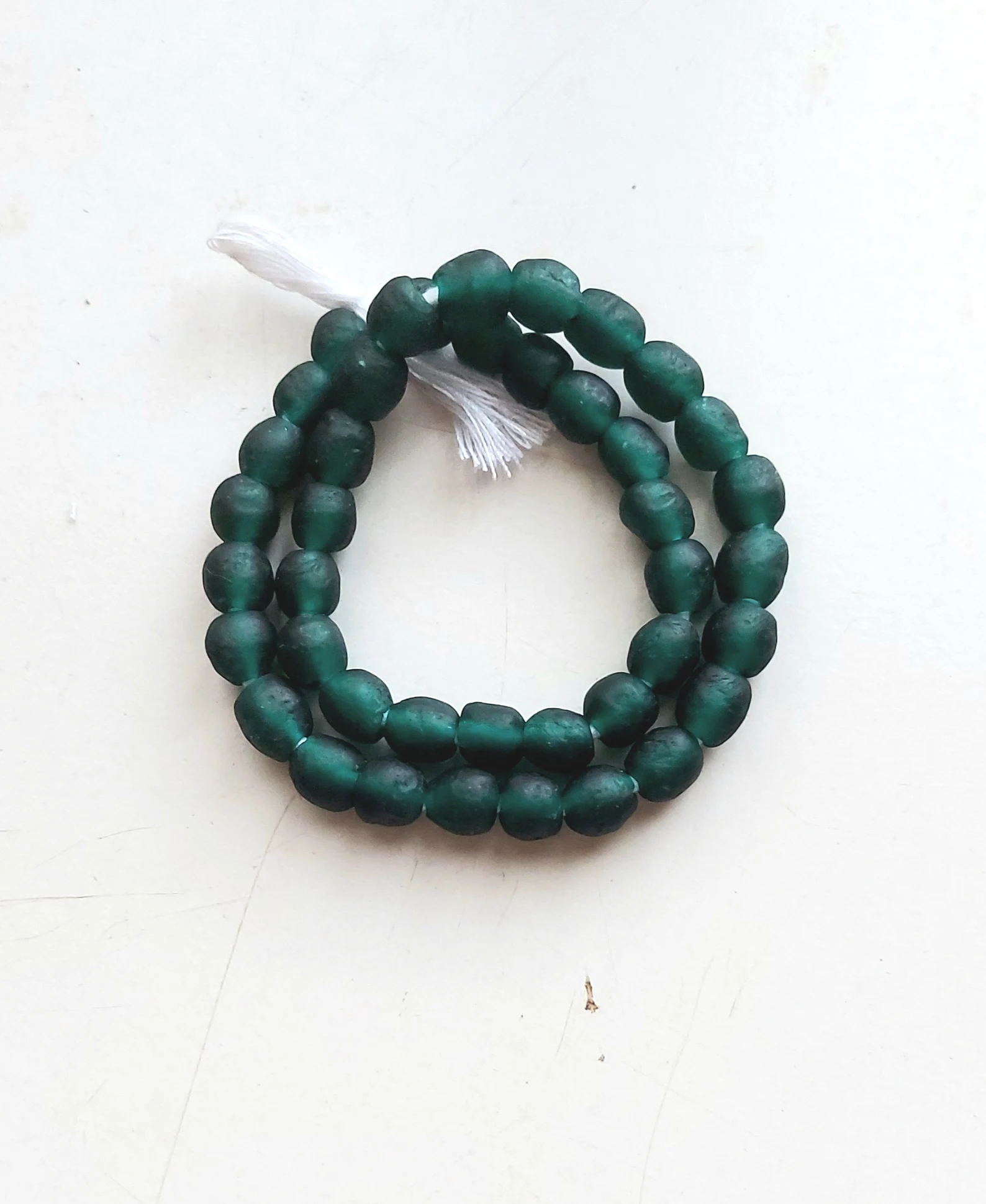 42-43 recycled glass beads, 14 inches strand 42-43 recycled glass beads, 14 inches strand - Image 2