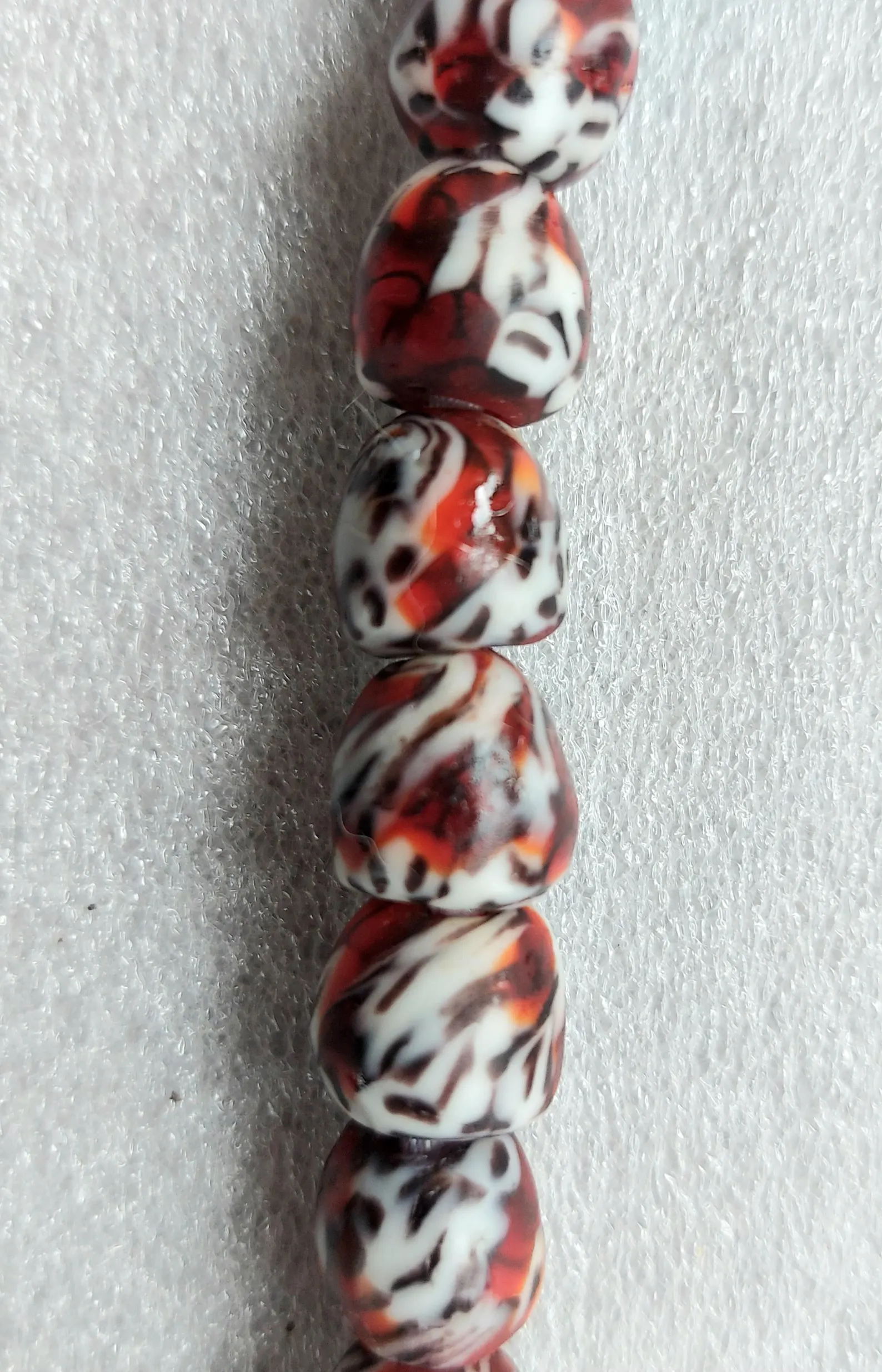 28-29 recycled glass beads, mixed opaque and transparent glass 28-29 recycled glass beads, mixed opaque and transparent glass - Image 2