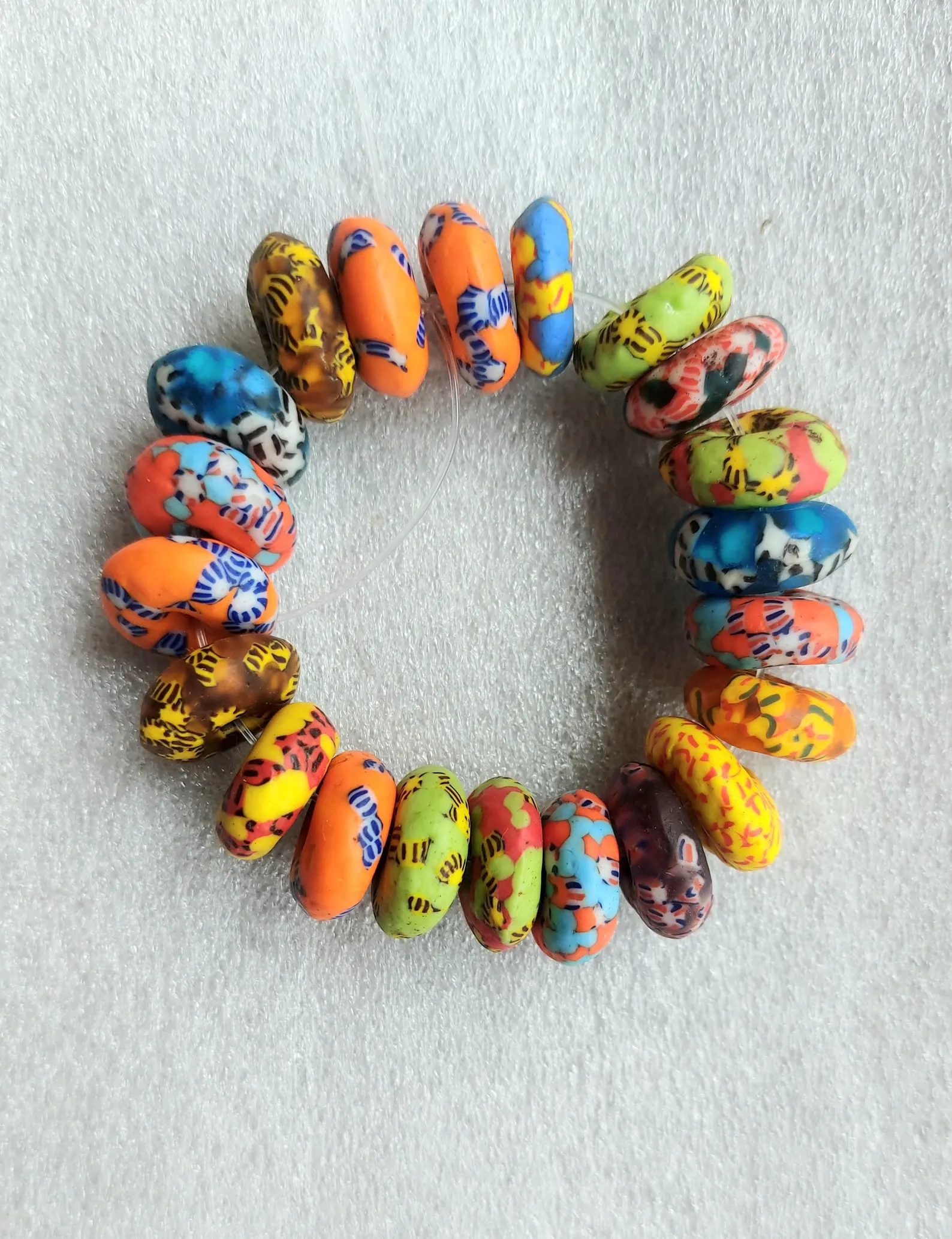20-21 African melted glass rondelle beads, 18 mm.diameter 20-21 African melted glass rondelle beads, 18 mm.diameter